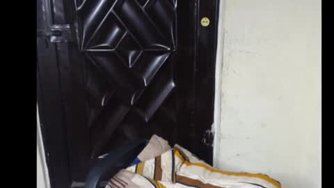 Snapshot of hot_choco2 chatting on 12.15.25 Coco online show from 12.15.25