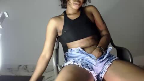 Snapshot of hot_chocoxxxx chatting on 02.01.25 sonia  mis choco online show from 02.01.25