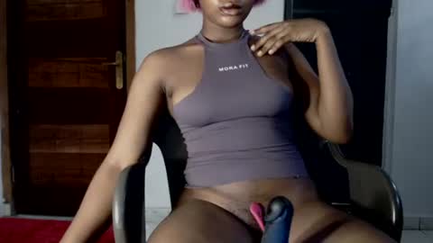 Snapshot of hot_chocoxxxx chatting on 10.04.25 sonia  mis choco online show from 10.04.25