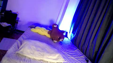 Snapshot of hot_claudia69 chatting on 01.19.25 its me CLAUDIA online show from 01.19.25