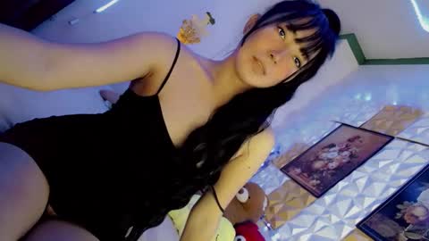 Snapshot of hot_claudia69 chatting on 02.27.25 its me CLAUDIA online show from 02.27.25
