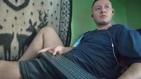 hot_guy36 online show from 05.01.26