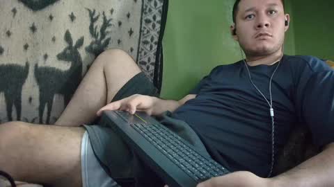 Snapshot of hot_guy36 chatting on 05.21.26 hot_guy36 online show from 05.21.26