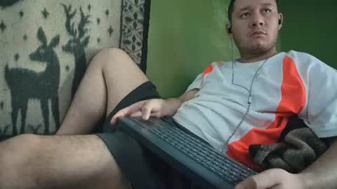Snapshot of hot_guy36 chatting on 06.27.26 hot_guy36 online show from 06.27.26