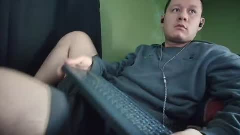 Snapshot of hot_guy36 chatting on 07.28.26 hot_guy36 online show from 07.28.26