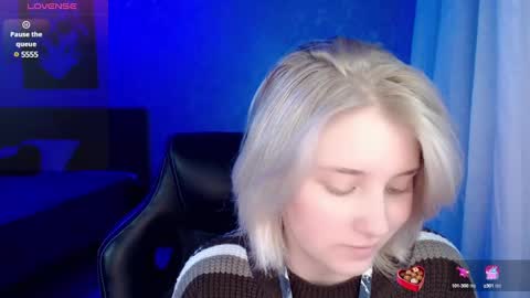 Yunona online show from 12.18.24