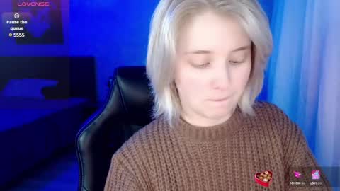 Yunona online show from 12.19.24