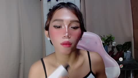Khianna online show from 05.04.26