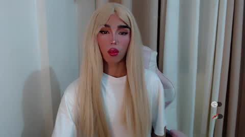 Snapshot of hot_khianna chatting on 07.05.26 Khianna online show from 07.05.26