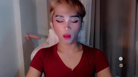 Snapshot of hot_khianna chatting on 07.08.26 Khianna online show from 07.08.26