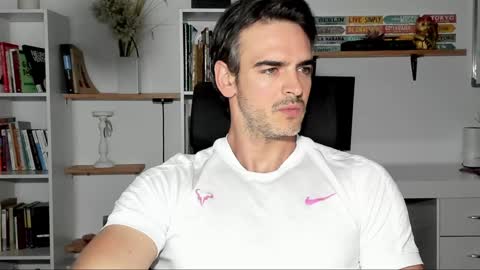 Snapshot of hot_martin25 chatting on 12.14.24 Martin online show from 12.14.24