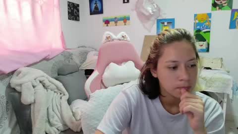 Mia online show from 05.05.26