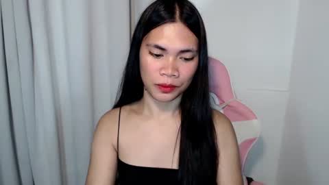 hot_pauline online show from 04.25.26