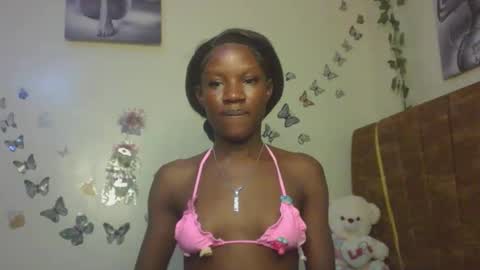 hot petite100 online show from 02.15.26