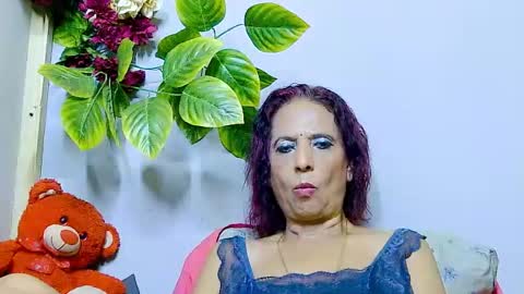 hot queen online show from 07.22.26