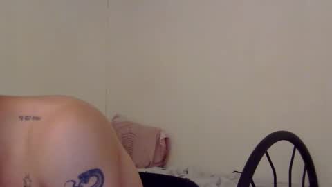 Snapshot of hot_ryyan chatting on 09.10.25 hot_ryyan online show from 09.10.25