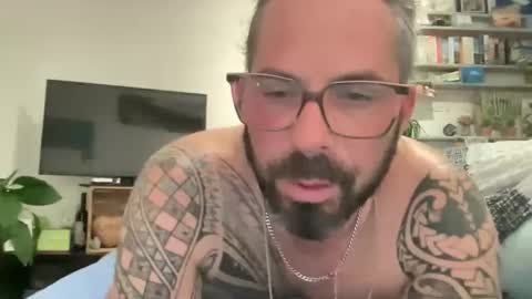 Snapshot of hot_sex83 chatting on 03.11.26 letmedoo2 online show from 03.11.26