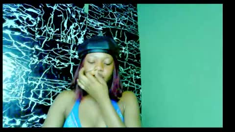 Stella online show from 12.24.24