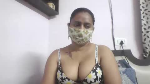 Snapshot of hot_tanvi chatting on 04.20.26 Tanvi online show from 04.20.26