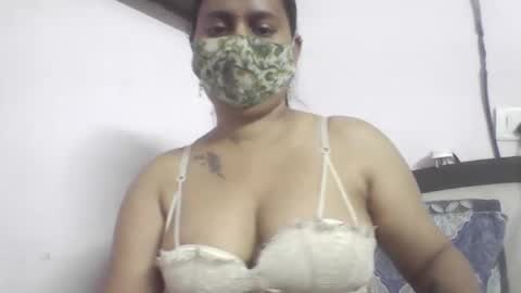 Snapshot of hot_tanvi chatting on 04.22.26 Tanvi online show from 04.22.26