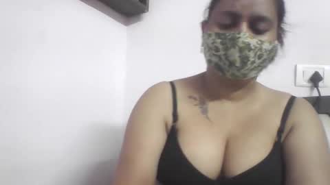 Snapshot of hot_tanvi chatting on 04.28.26 Tanvi online show from 04.28.26