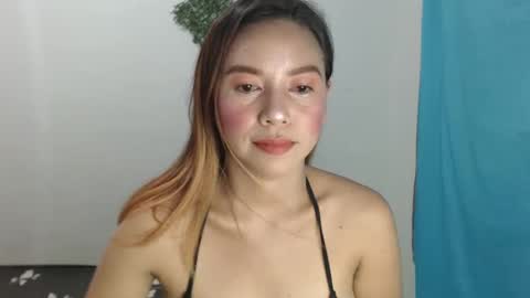 hotasian_pinky online show from 03.07.25