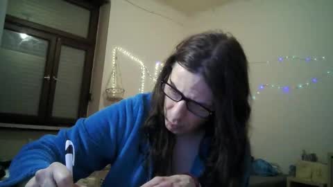 Snapshot of hotbettybellucci chatting on 12.02.25 Betty Bellucci online show from 12.02.25