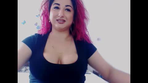 Snapshot of hotboobsmaya chatting on 01.30.25 hotboobsmaya online show from 01.30.25