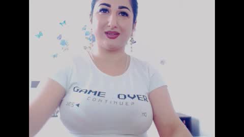 Snapshot of hotboobsmaya chatting on 02.06.25 hotboobsmaya online show from 02.06.25