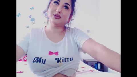 Snapshot of hotboobsmaya chatting on 02.28.25 hotboobsmaya online show from 02.28.25