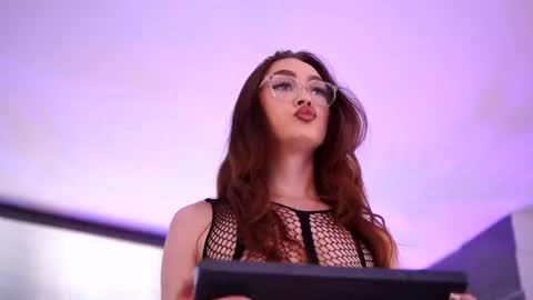 Snapshot of hotbustybabex chatting on 07.18.26 Anais online show from 07.18.26