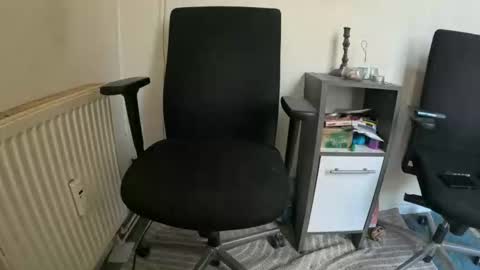 Snapshot of hotcockdus21 chatting on 12.04.25 hotcockdus21 online show from 12.04.25