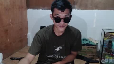 hotcuteasianxx online show from 10.28.25