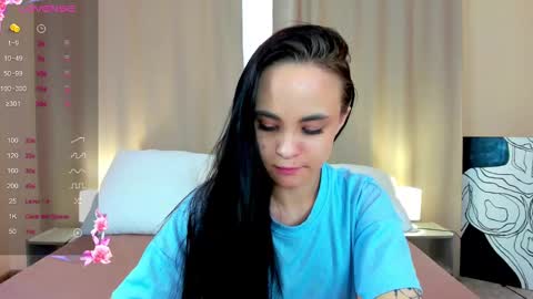 SWEET DEVILS PUSSY  online show from 03.06.25