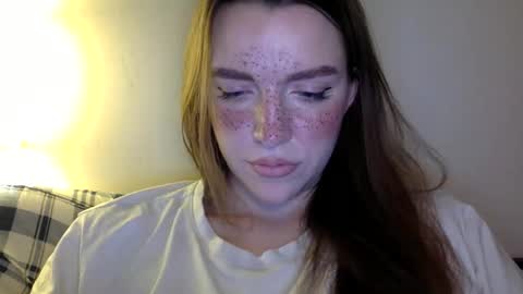 Snapshot of hoteffy chatting on 02.06.26 effy online show from 02.06.26