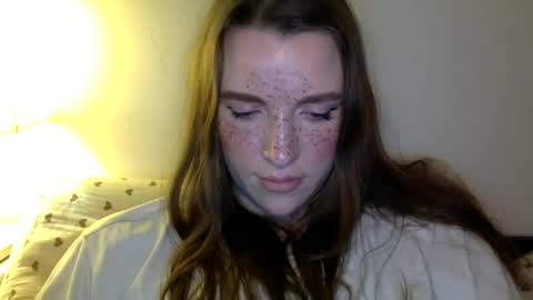 Snapshot of hoteffy chatting on 03.11.26 effy online show from 03.11.26