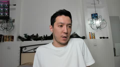 Anna 23   Archie 25  online show from 01.29.25