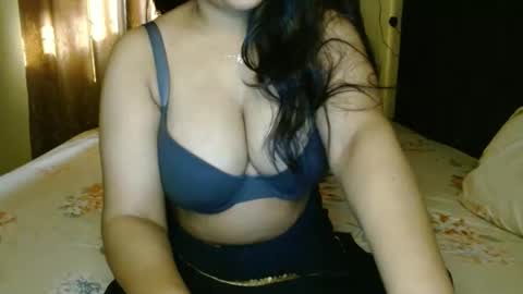 Snapshot of hoteliza6 chatting on 11.29.25 Eliza i dont show face in any show online show from 11.29.25