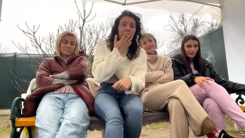 Snapshot of hotfallinganna chatting on 02.02.25 Anna online show from 02.02.25