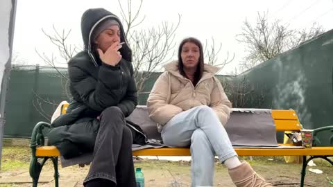 Snapshot of hotfallinganna chatting on 03.01.25 Anna online show from 03.01.25