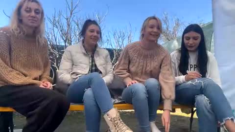 Anna online show from 03.08.25