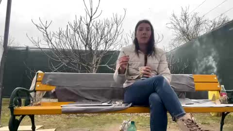 Snapshot of hotfallinganna chatting on 03.12.25 Anna online show from 03.12.25