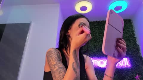 hotfallingdevil online show from 12.02.25