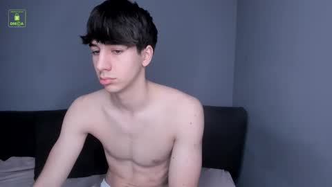 Snapshot of hotflirtyfella chatting on 03.20.26 QUENTIN online show from 03.20.26