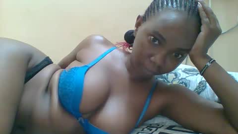 Queen online show from 11.17.25