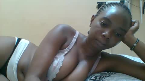 Queen online show from 11.19.25