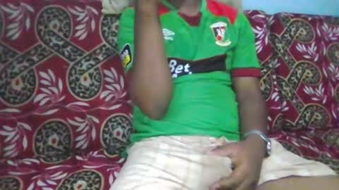 hotguyy001 online show from 03.17.26