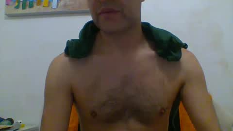 hottitan  twitter Marianoshcam online show from 09.25.25