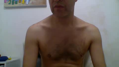 hottitan  twitter Marianoshcam online show from 10.27.25