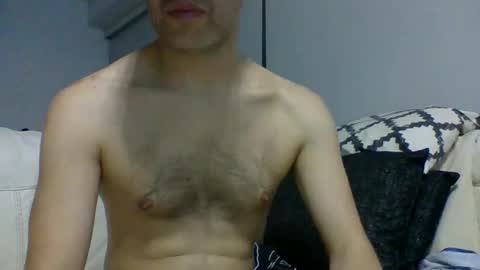 hottitan  twitter Marianoshcam online show from 12.04.25